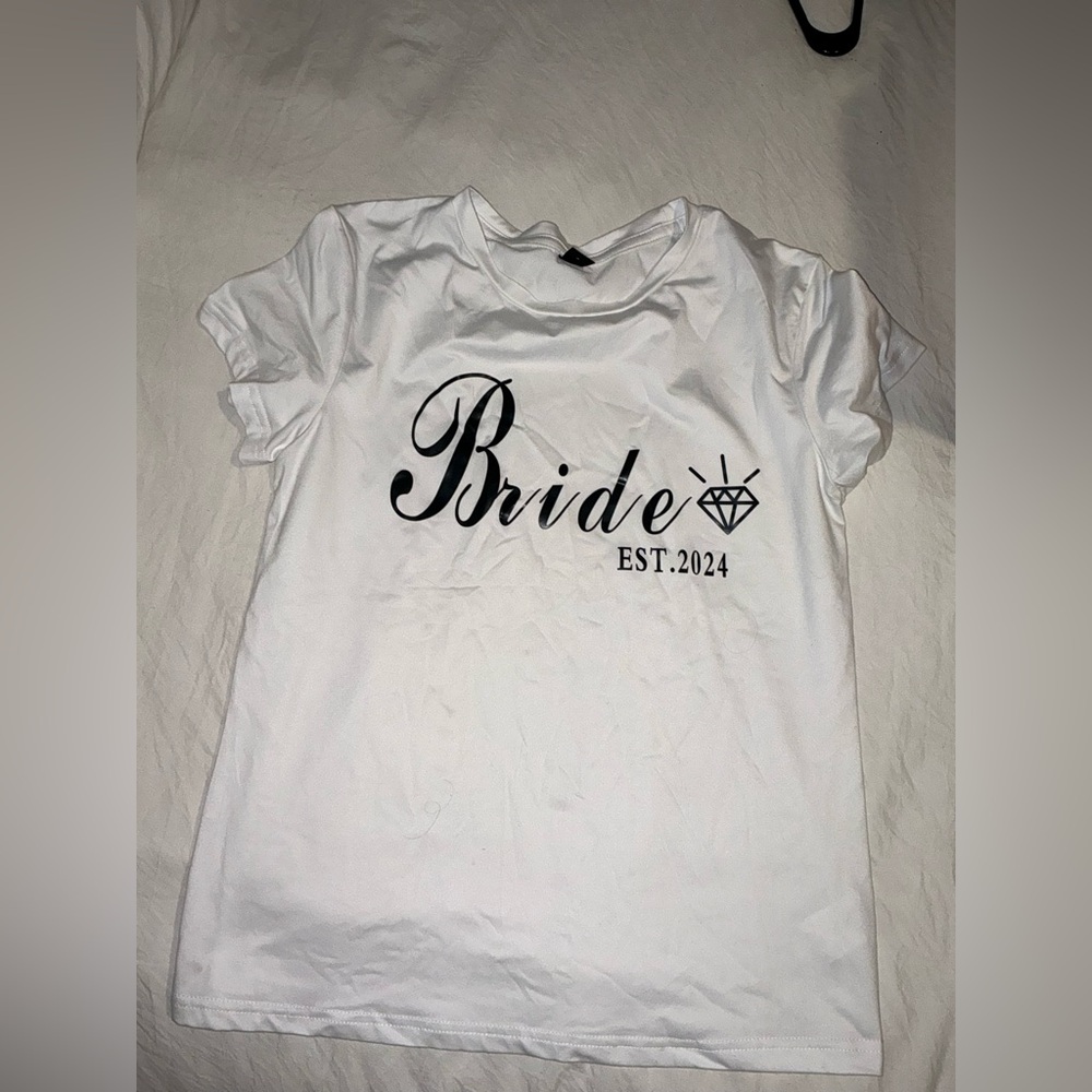 Bride 2024 shirt medium